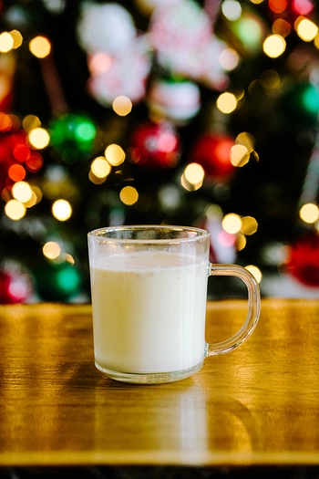 DUO Bela vroča čokolada z lešniki