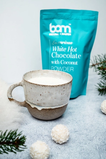 DUO Bela vroča čokolada s kokosom